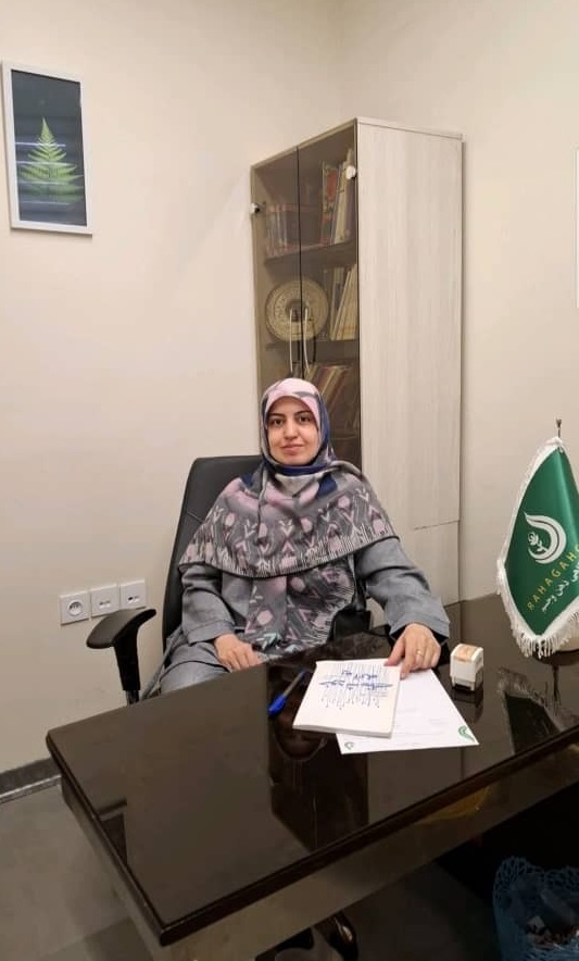 ریحانه پناهی فر