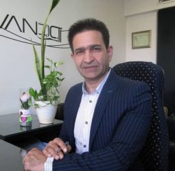 احمد مختاری فر