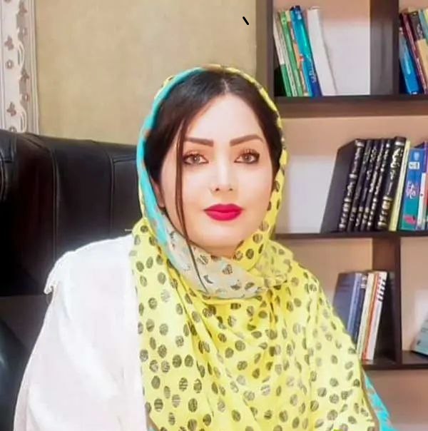 منا جمال آبادی