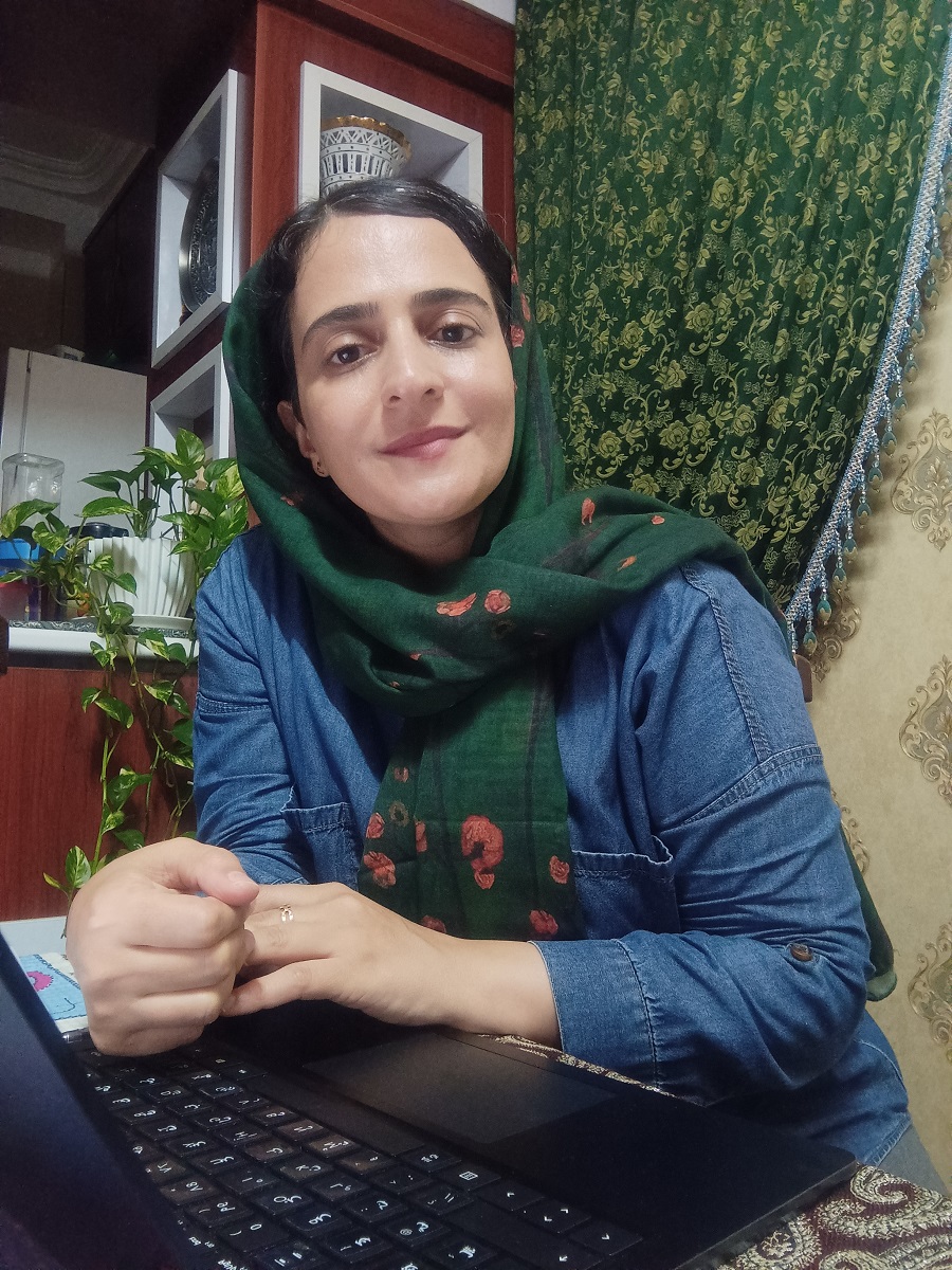 معصومه باسی
